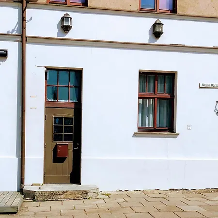 Happy House Apartment