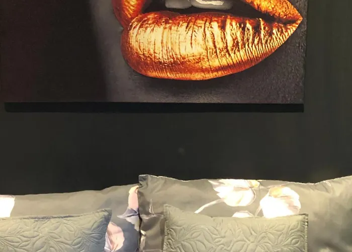 Апартаменты Happy House *